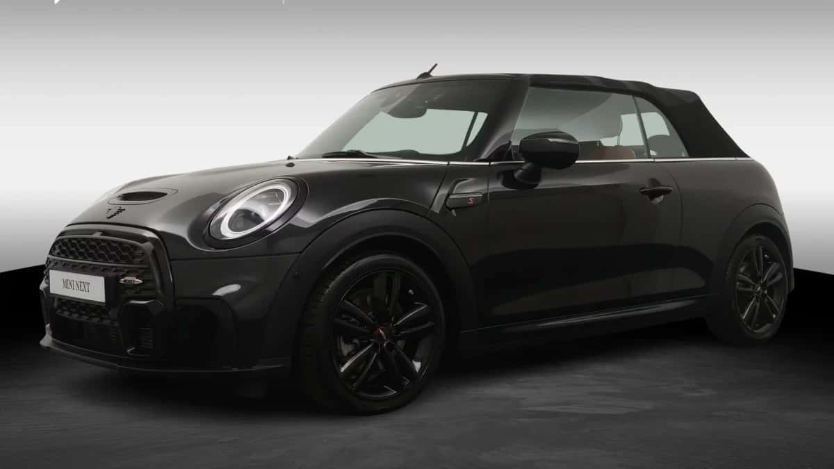 MINI Cabrio (2023) — foto 1