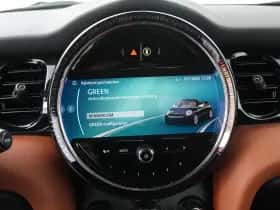 MINI Cabrio (2023) thumbnail 17