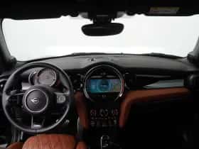 MINI Cabrio (2023) thumbnail 5