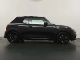 MINI Cabrio (2023) thumbnail 8