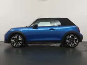 MINI Cabrio (2026) thumbnail 12