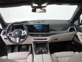 BMW X5 (2025) thumbnail 5