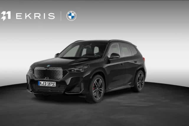 BMW iX1 (2026) thumbnail 1
