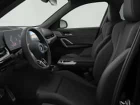 BMW iX1 (2026) thumbnail 4