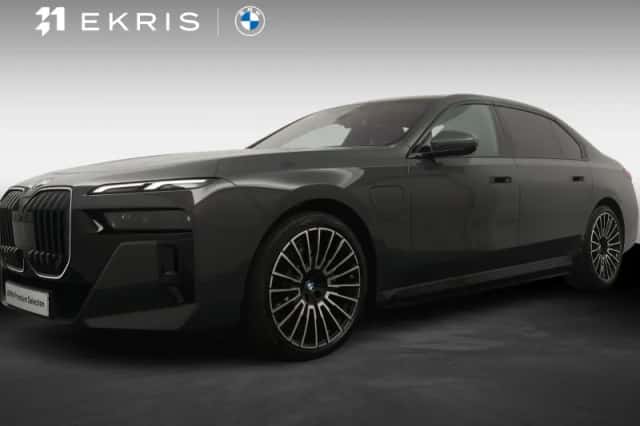 BMW 7-Serie (2025) thumbnail 1