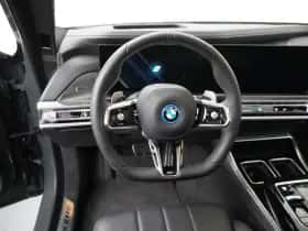 BMW 7-Serie (2025) thumbnail 2