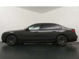 BMW 7-Serie (2025) thumbnail 12