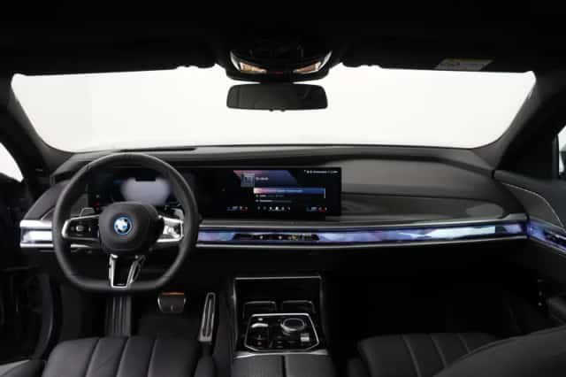 BMW 7-Serie (2025) thumbnail 5