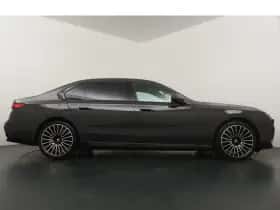 BMW 7-Serie (2025) thumbnail 8