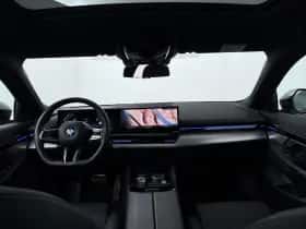 BMW 5-Serie (2025) thumbnail 5