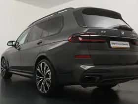 BMW X7 (2022) thumbnail 11