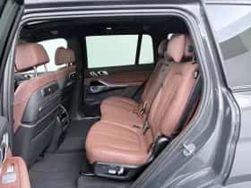 BMW X7 (2022) thumbnail 14