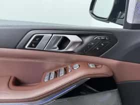 BMW X7 (2022) thumbnail 18