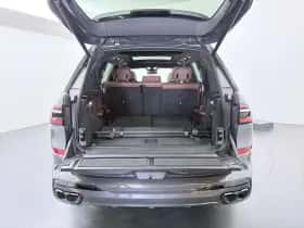 BMW X7 (2022) thumbnail 25