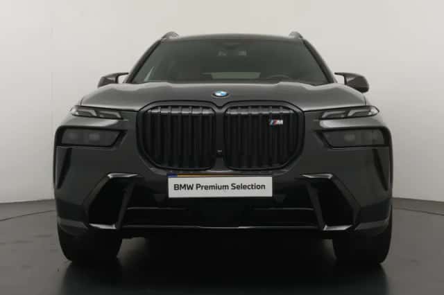 BMW X7 (2022) thumbnail 6