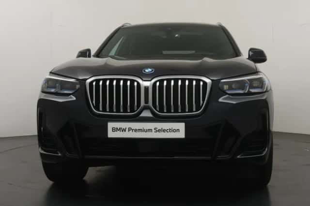 BMW X3 (2022) thumbnail 6
