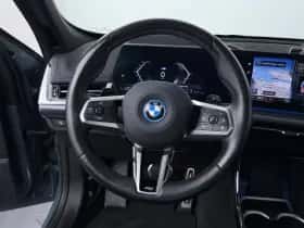 BMW X1 (2023) thumbnail 2