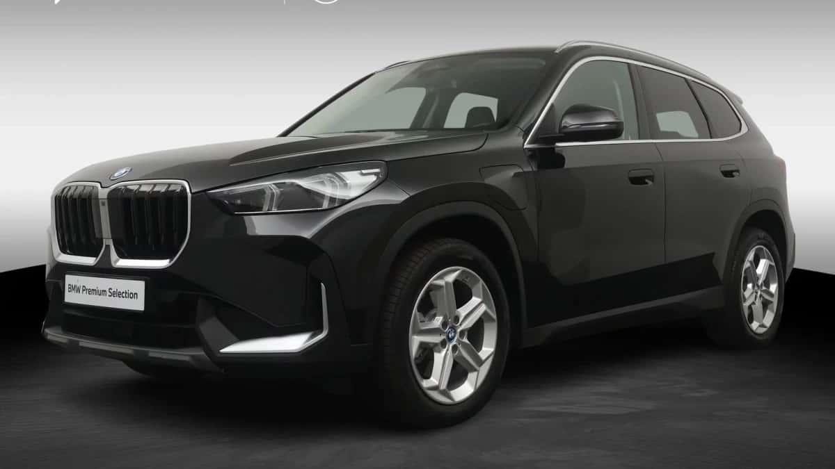 BMW X1 (2023) — foto 1