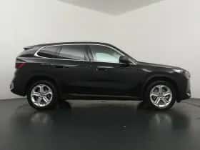 BMW X1 (2023) thumbnail 8