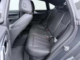 BMW i4 (2025) thumbnail 14