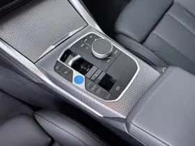 BMW i4 (2025) thumbnail 22