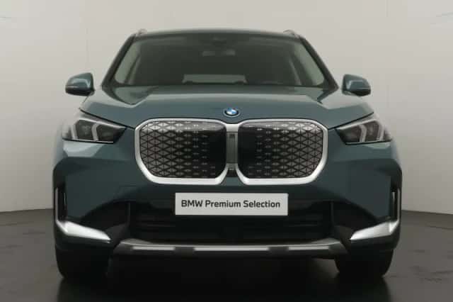 BMW iX1 (2025) thumbnail 5