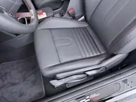 MINI Cabrio (2026) thumbnail 13