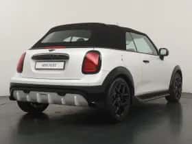 MINI Cabrio (2026) thumbnail 9