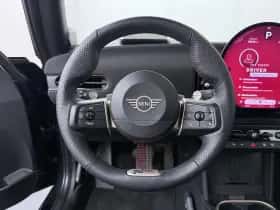 MINI 3-deurs (2024) thumbnail 2