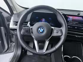 BMW X1 (2023) thumbnail 2