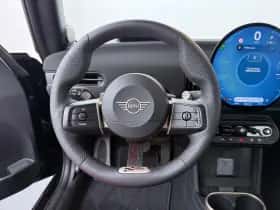 MINI Cabrio (2026) thumbnail 2