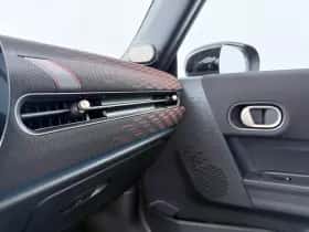 MINI Cabrio (2026) thumbnail 23