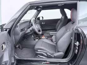 MINI Cabrio (2026) thumbnail 4