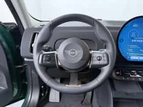 MINI Countryman (2024) thumbnail 2