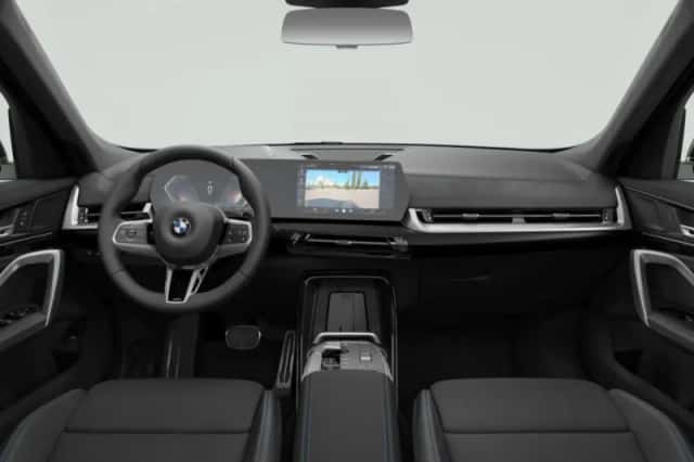 BMW X1 (2026) thumbnail 3