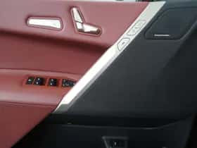 BMW iX (2021) thumbnail 22