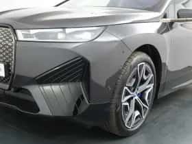 BMW iX (2021) thumbnail 30