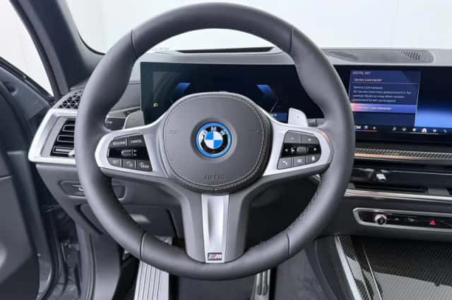 BMW X5 (2026) thumbnail 2