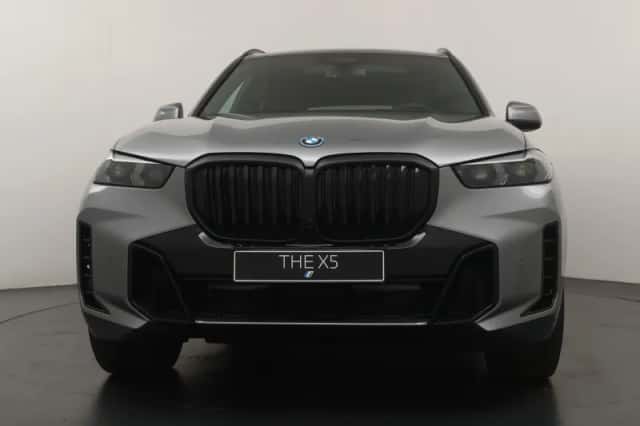 BMW X5 (2026) thumbnail 6