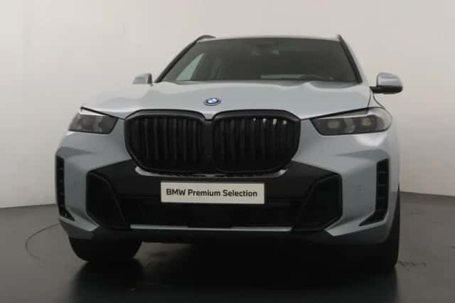 BMW X5 (2025) thumbnail 6