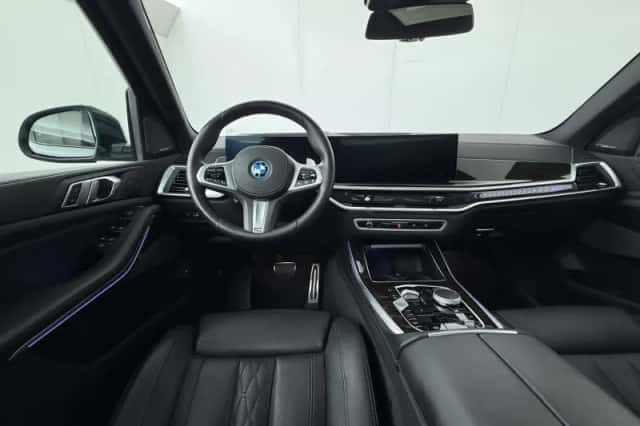 BMW X5 (2025) thumbnail 5