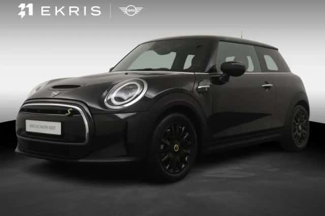 MINI Electric (2022) thumbnail 1