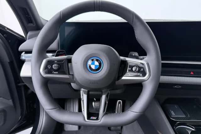 BMW 5-Serie (2026) thumbnail 2