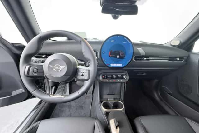 MINI Cabrio (2026) thumbnail 5