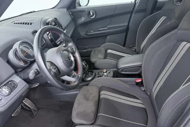 MINI Countryman (2019) thumbnail 4