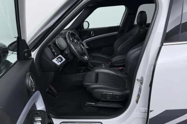 MINI Countryman (2024) thumbnail 4