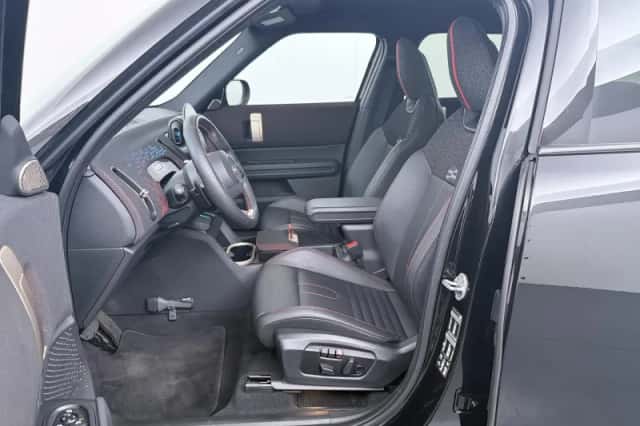 MINI Countryman (2024) thumbnail 4