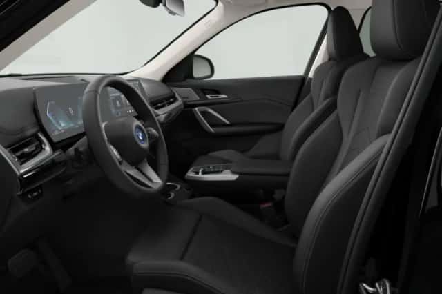 BMW X1 (2026) thumbnail 3