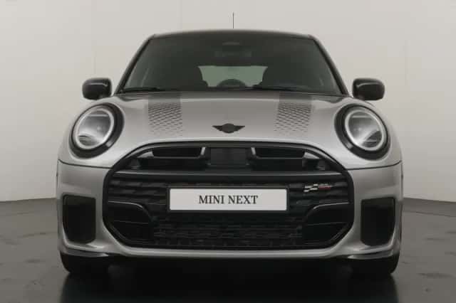 MINI Cooper (2026) thumbnail 6