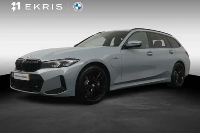 BMW 3-Serie (2023) thumbnail 1